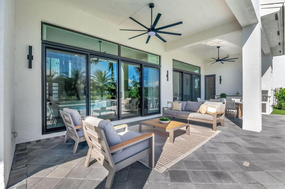 BOCA BRIDGES - Residential