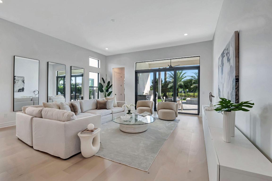 BOCA BRIDGES - Residential