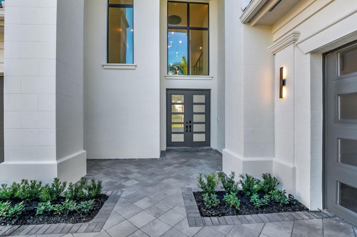 BOCA BRIDGES - Residential
