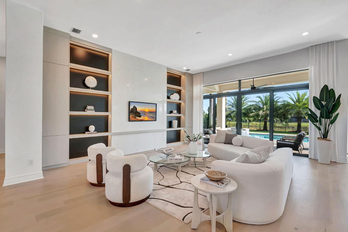 BOCA BRIDGES - Residential
