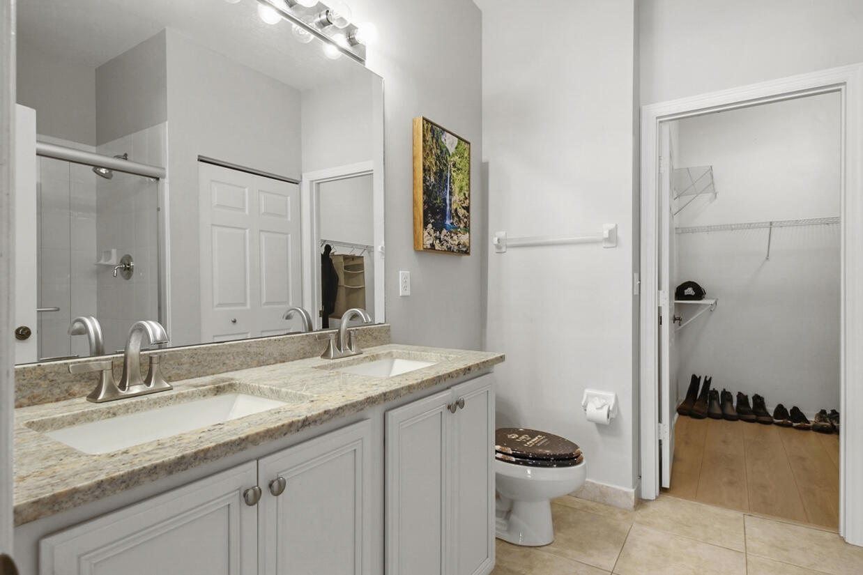 TEQUESTA TRACE CONDO - Residential