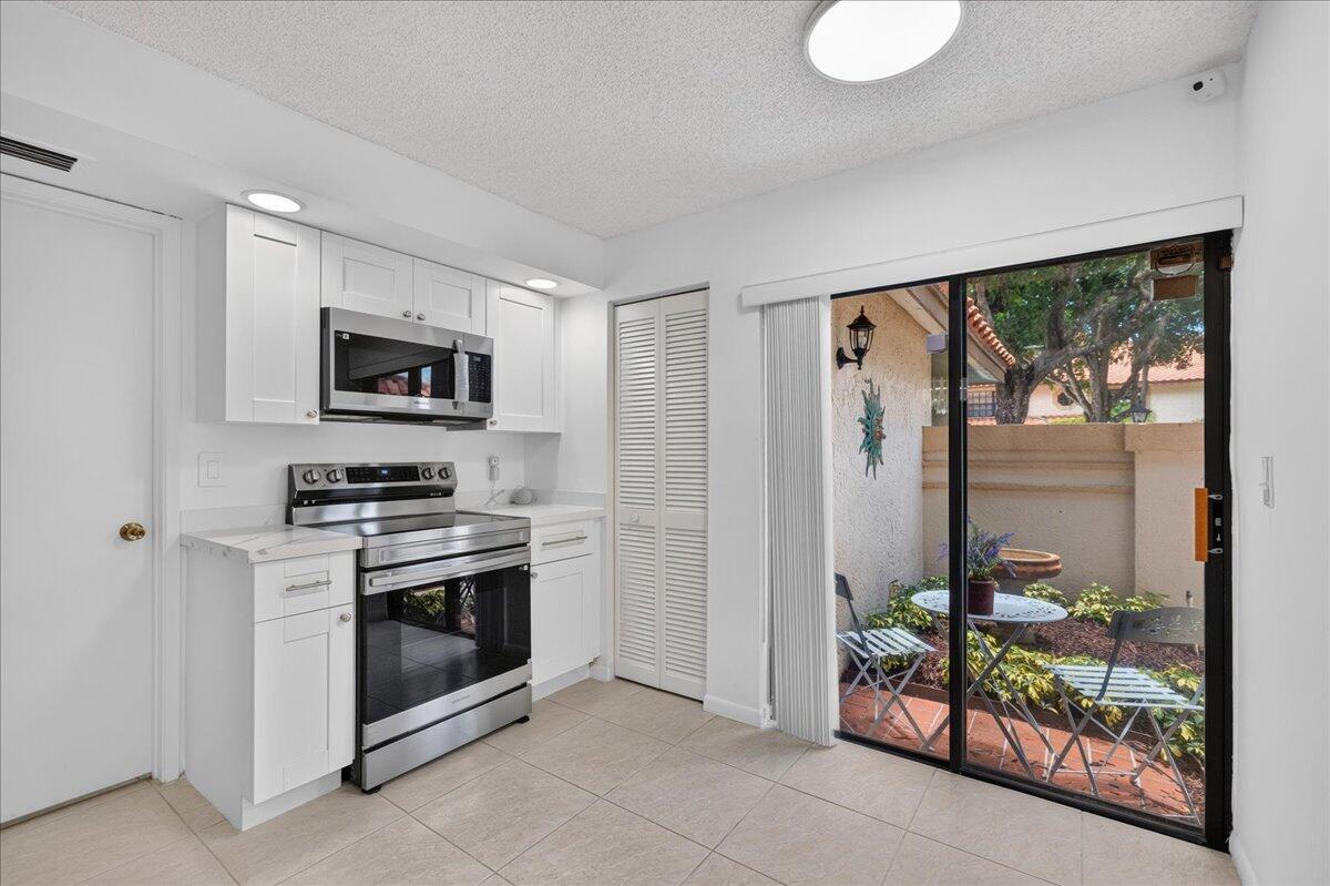 LA MIRADA AT BOCA POINTE CONDOS - Residential