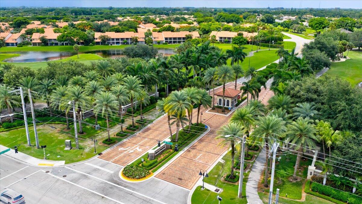 LA MIRADA AT BOCA POINTE CONDOS - Residential