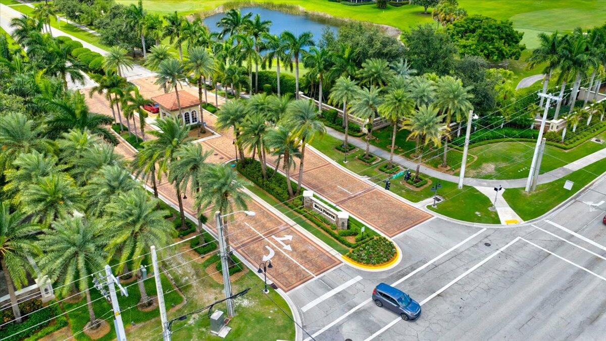 LA MIRADA AT BOCA POINTE CONDOS - Residential