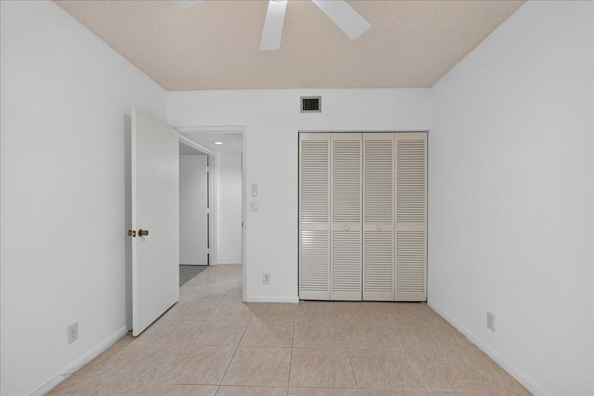 LA MIRADA AT BOCA POINTE CONDOS - Residential
