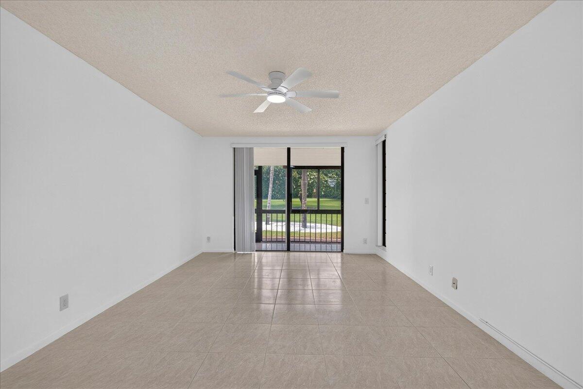 LA MIRADA AT BOCA POINTE CONDOS - Residential