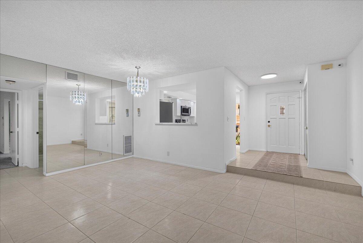 LA MIRADA AT BOCA POINTE CONDOS - Residential