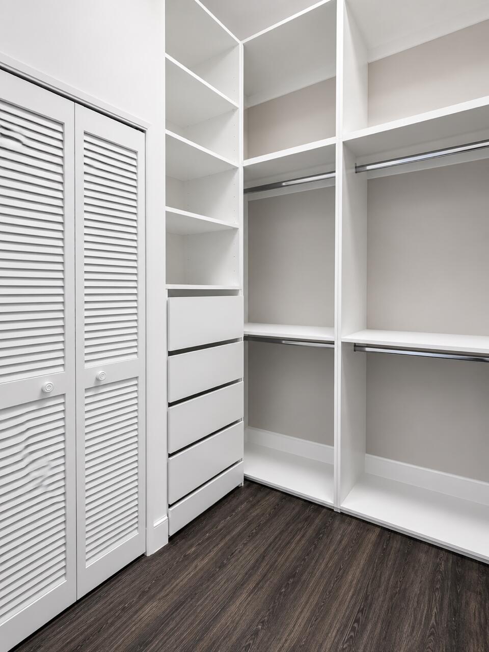SHERBROOKE - Residential Lease