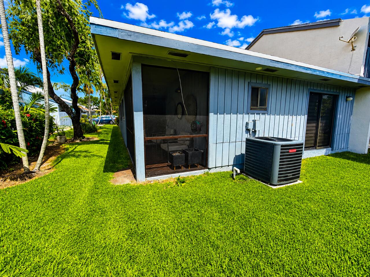 SHERBROOKE - Residential Lease