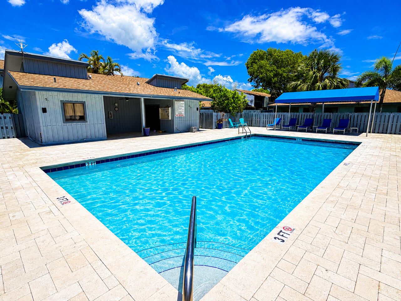 SHERBROOKE - Residential Lease