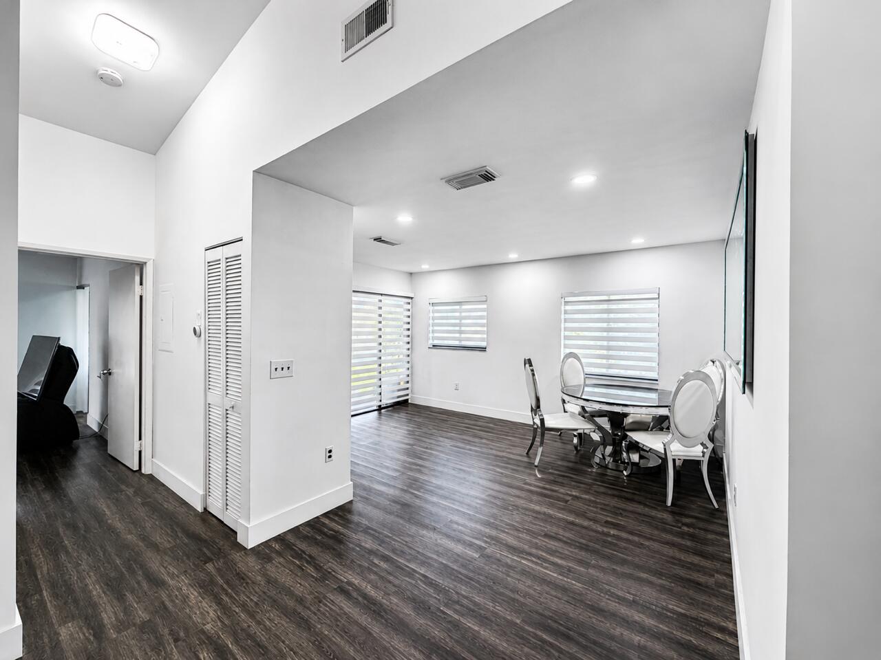 SHERBROOKE - Residential Lease