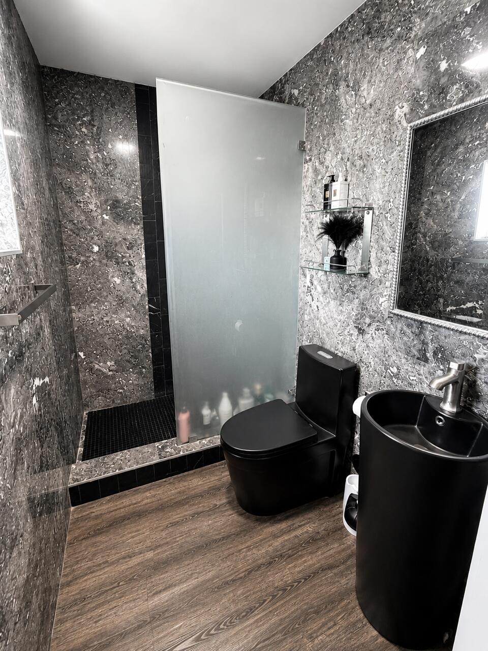 SHERBROOKE - Residential Lease
