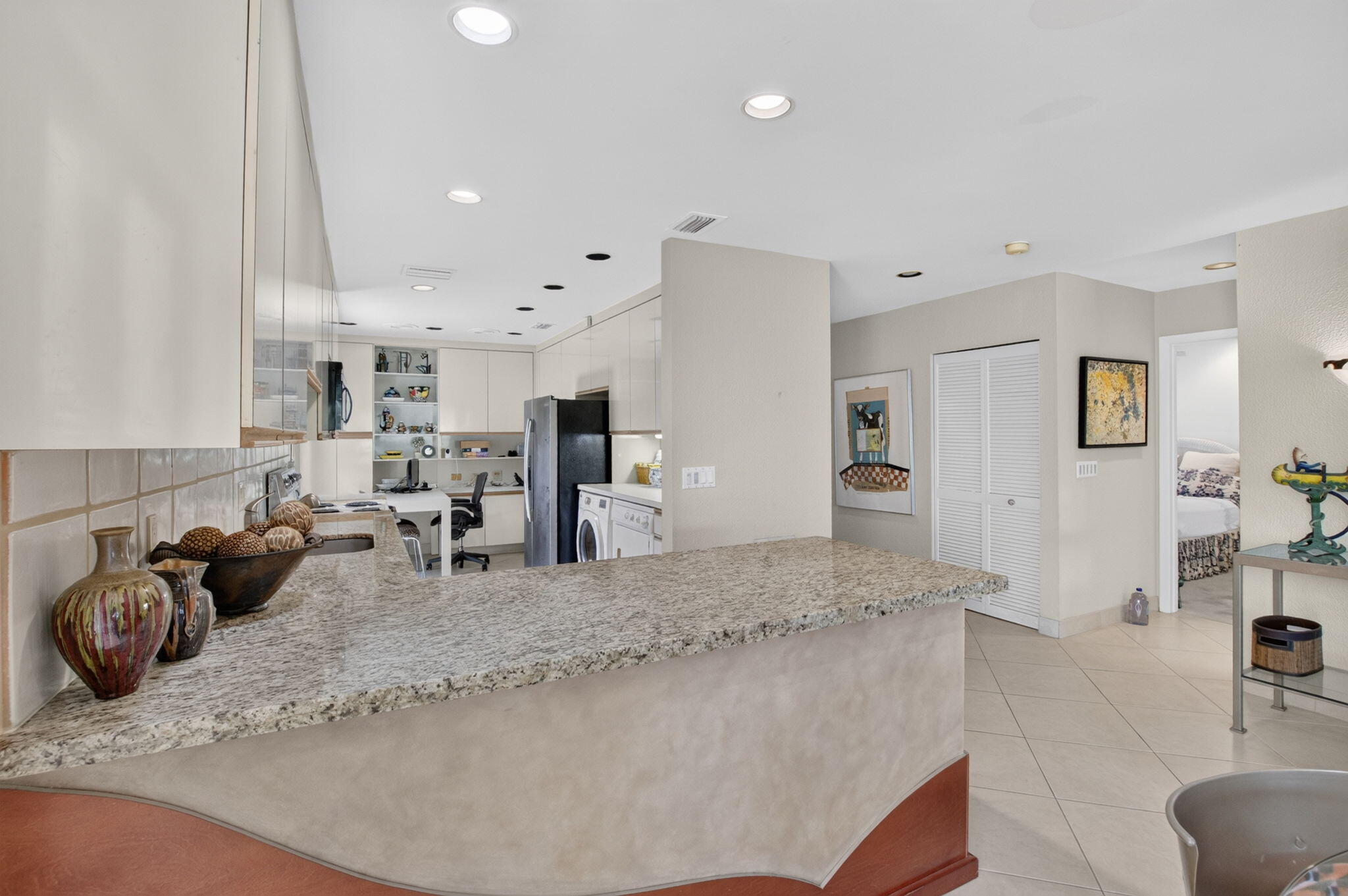 EASTGATE II AT HUNTERS RUN CONDO - Residential