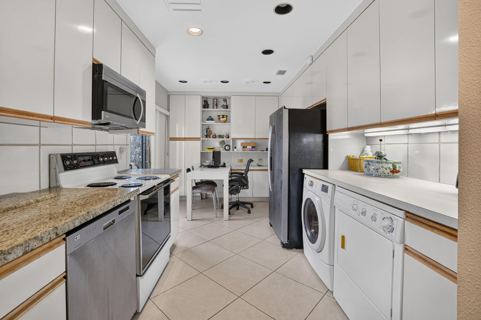 EASTGATE II AT HUNTERS RUN CONDO - Residential