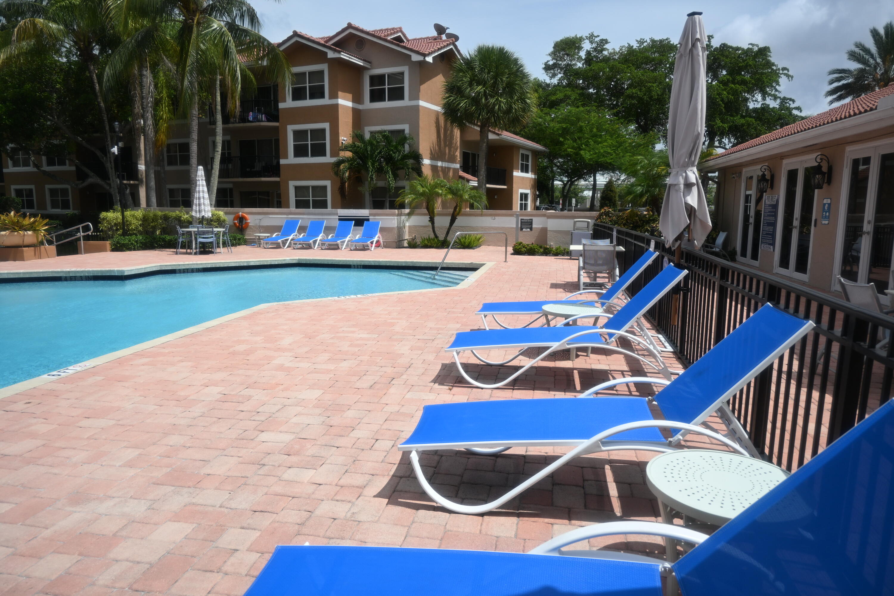 EDGEWATER CONDO - Residential