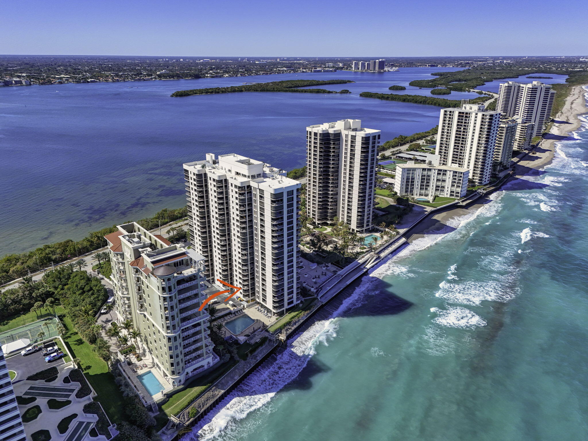 EASTPOINTE CONDO - Residential