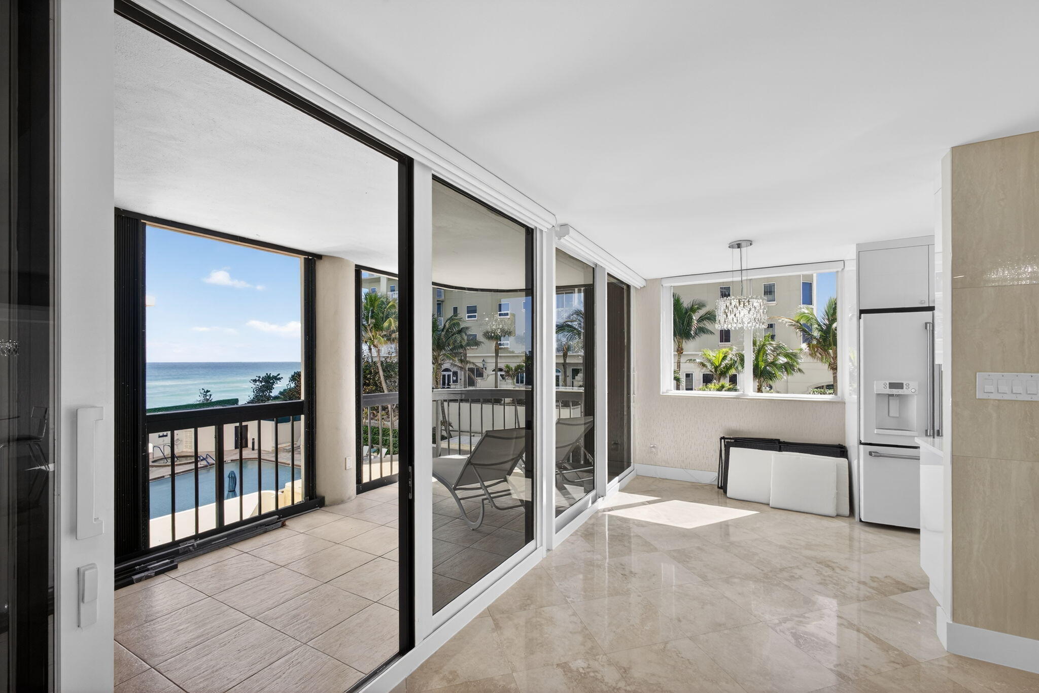 EASTPOINTE CONDO - Residential