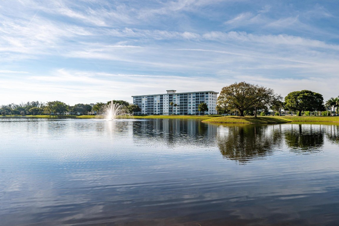 PALM AIRE - Residential