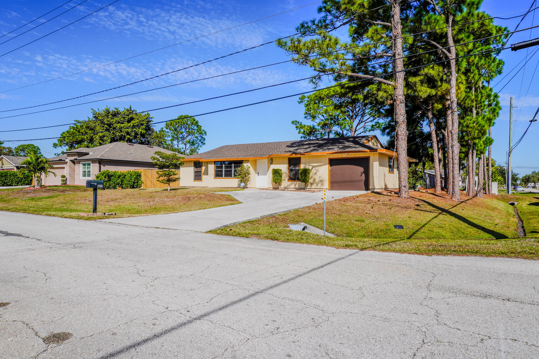 PORT ST LUCIE SECTION 28 - Residential