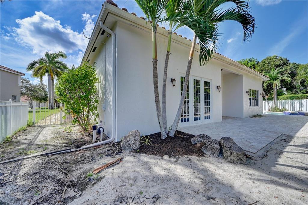 Nautica 164-36 B - Residential