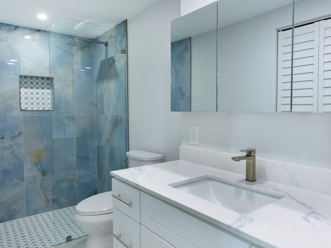 PATRICIAN OF PALM BEACH CONDO - Residential