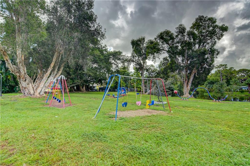 Country Club Acres Add 05 - Residential