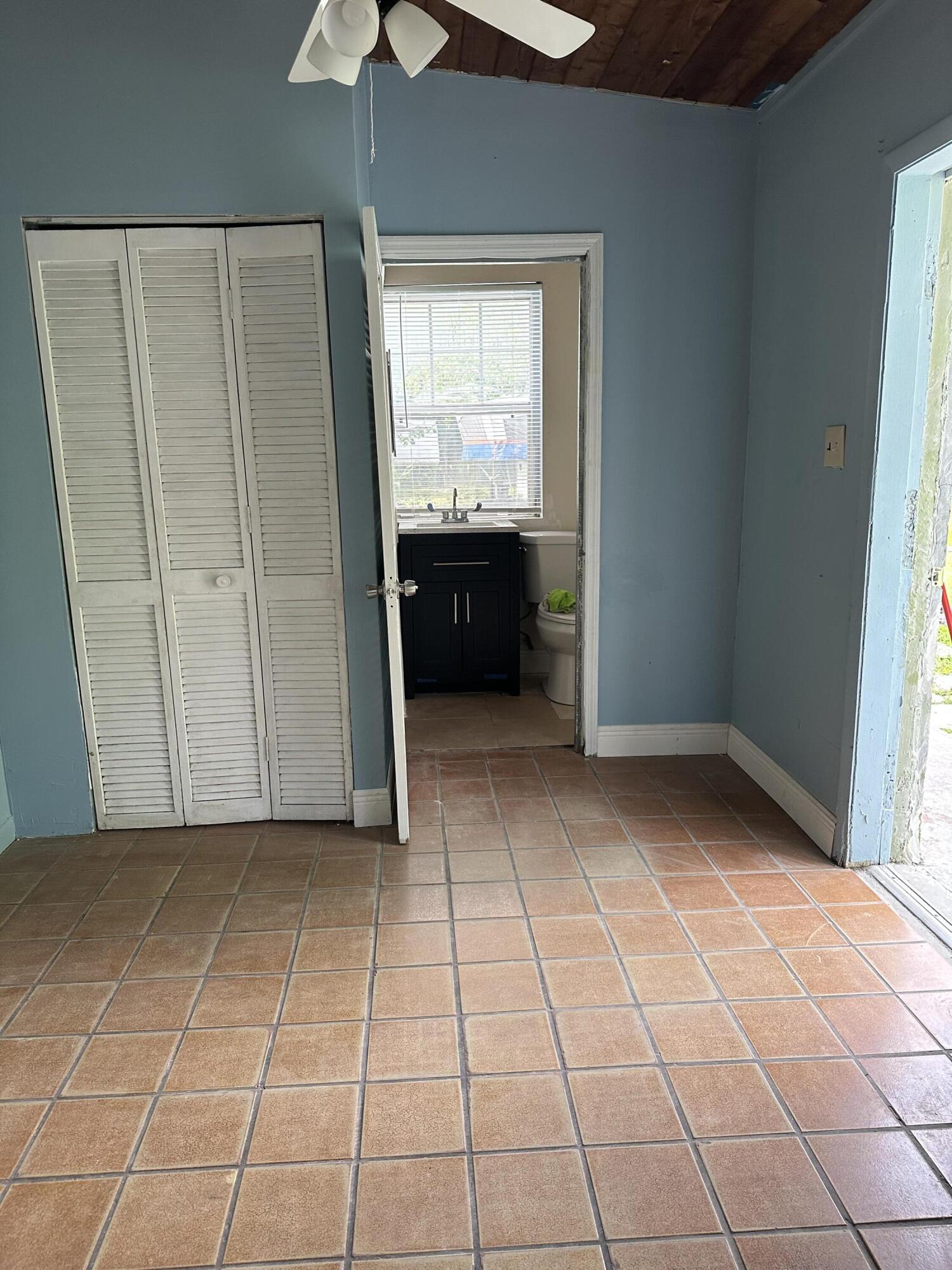 BOYNTON RIDGE - Residential Lease