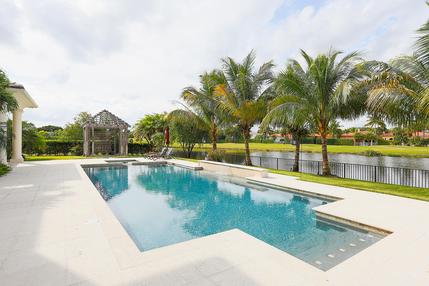 CYPRESS ISLAND OF PALM BEACH POLO & COUN - Residential