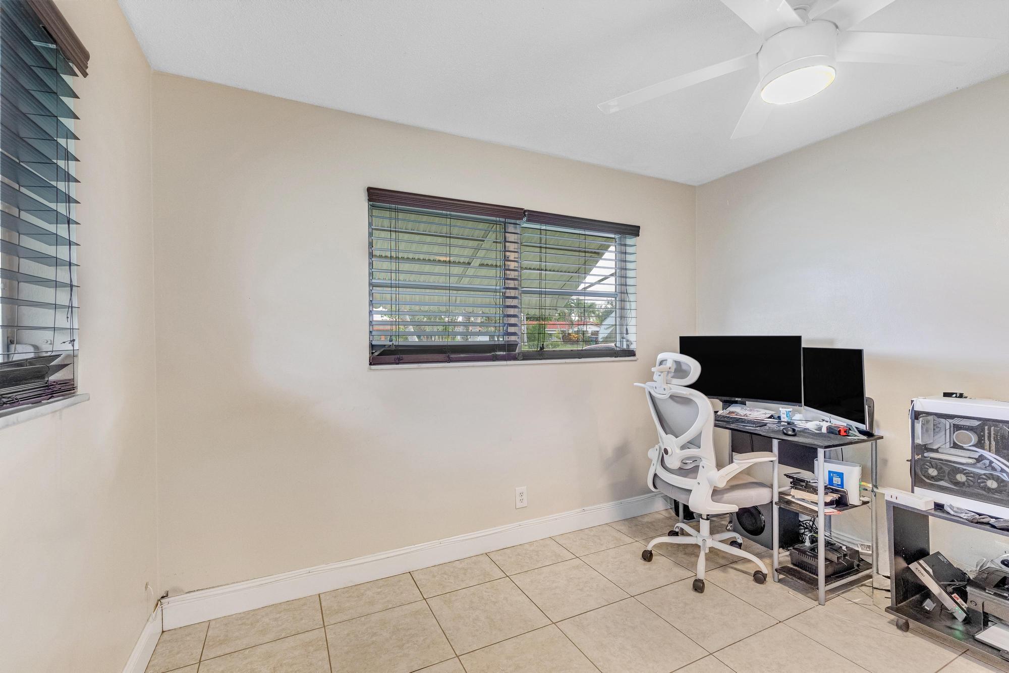 TAMARAC LAKES NORTH 3RD SEC - Residential