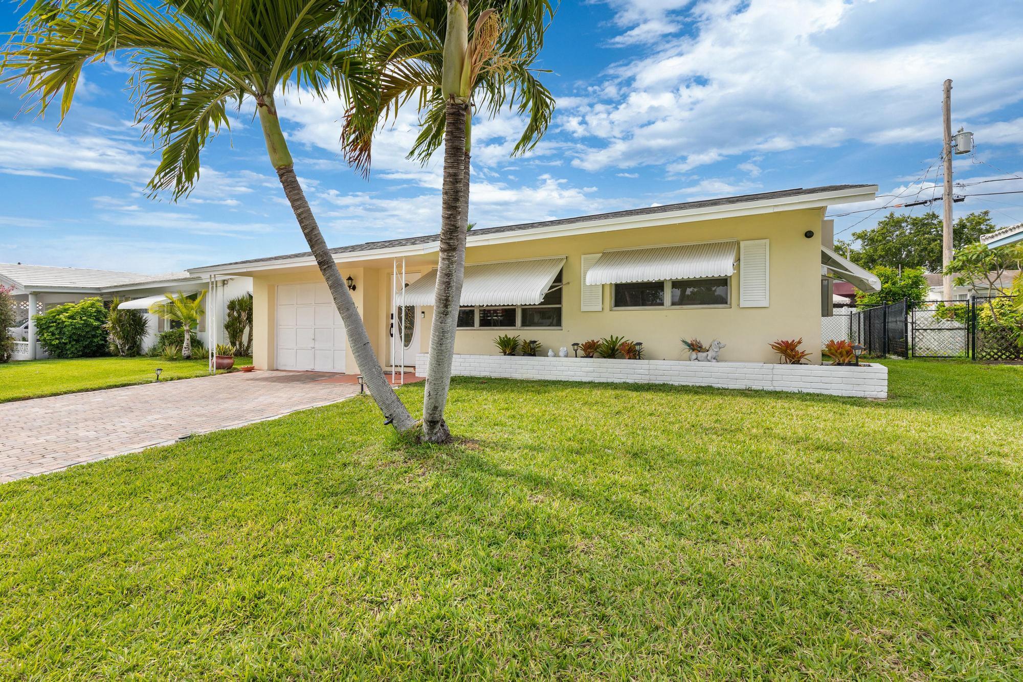 TAMARAC LAKES NORTH 3RD SEC - Residential