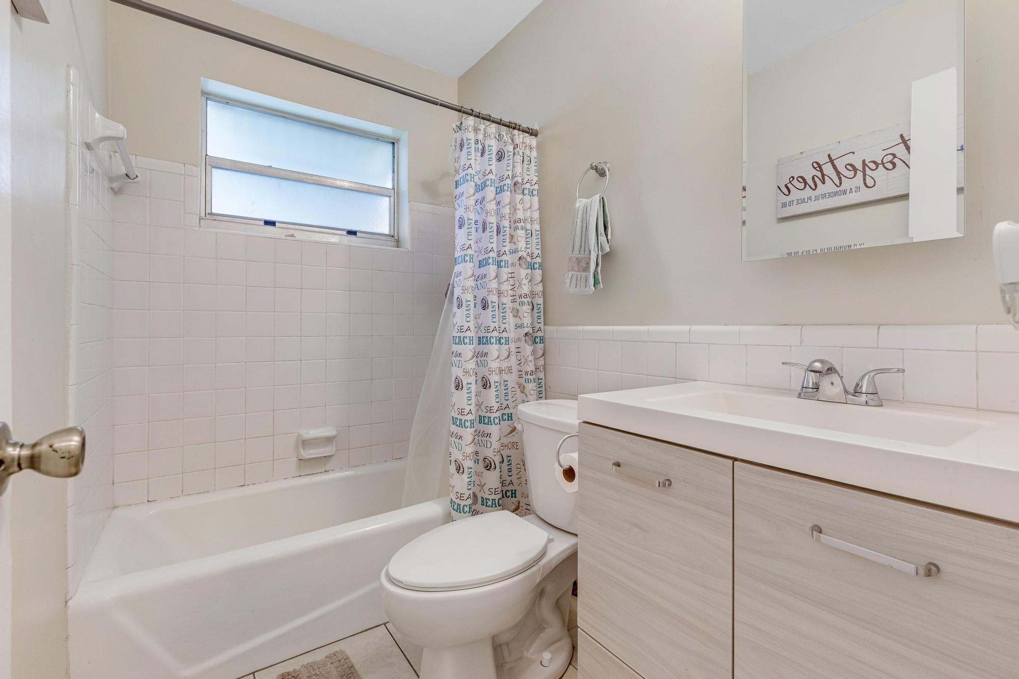 TAMARAC LAKES NORTH 3RD SEC - Residential