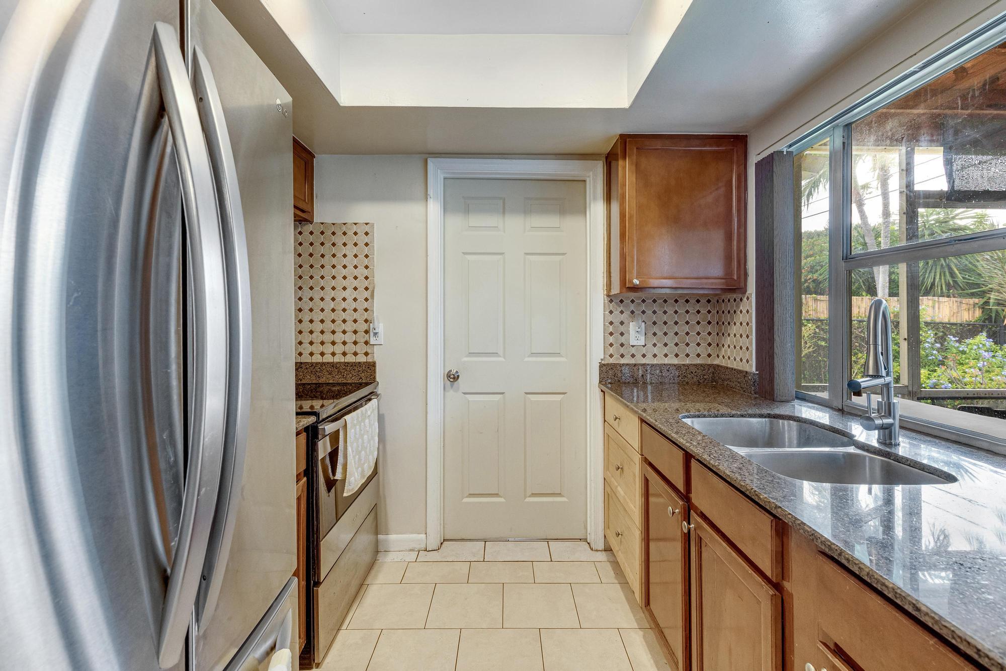 TAMARAC LAKES NORTH 3RD SEC - Residential