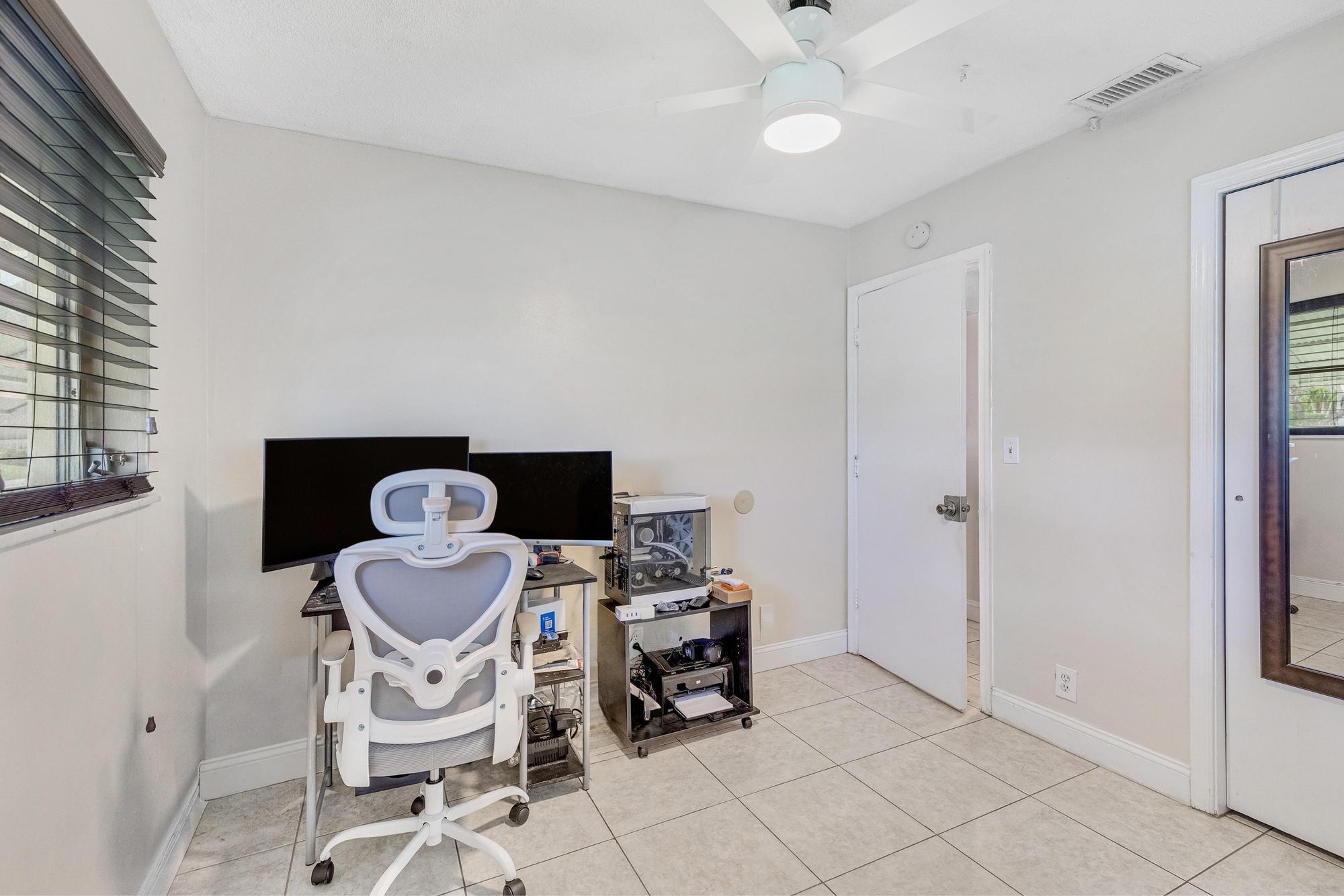 TAMARAC LAKES NORTH 3RD SEC - Residential