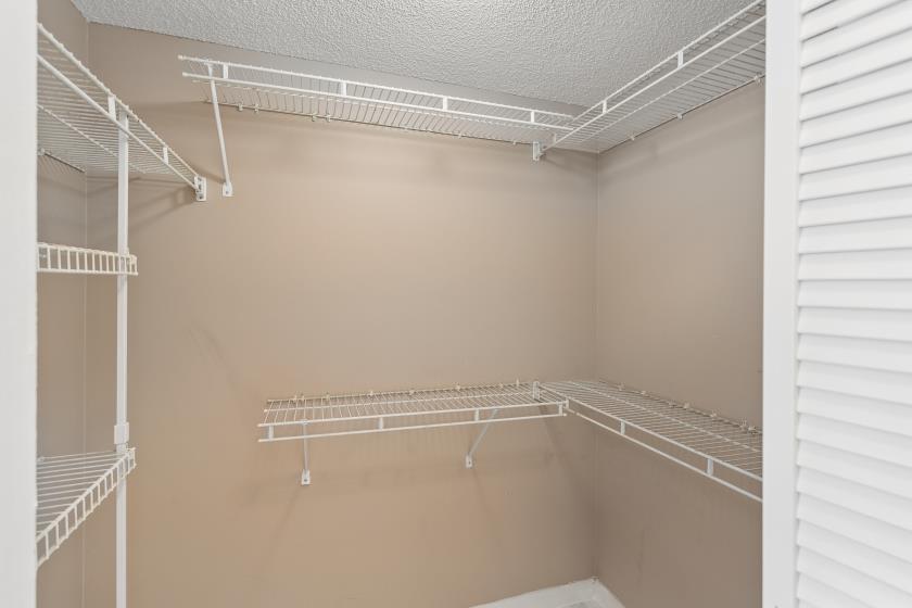 TAMARAC GARDENS CONDOMINIUM NO 5 - Residential