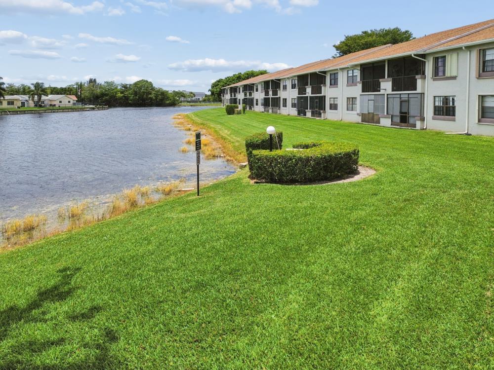 TAMARAC GARDENS CONDOMINIUM NO 5 - Residential