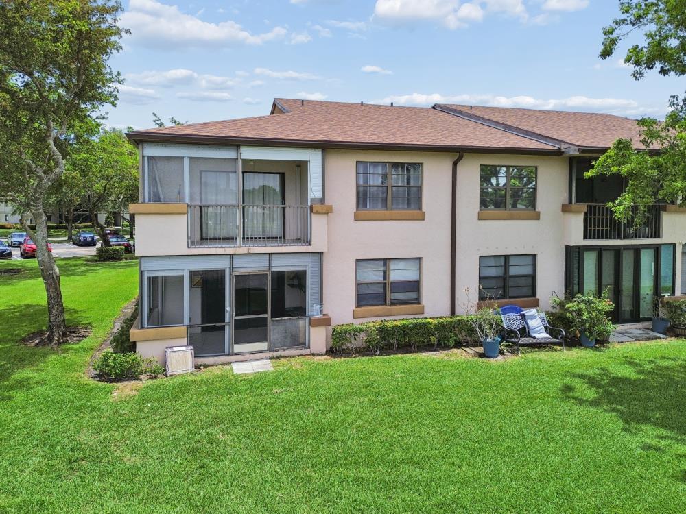 TAMARAC GARDENS CONDOMINIUM NO 5 - Residential
