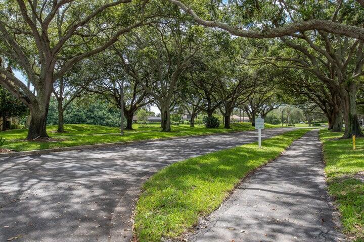 Woodland Lakes - Residential Lease