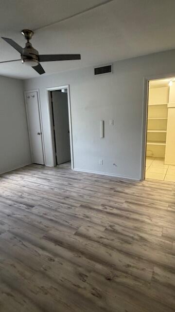 HILLSBORO WINDSOR CONDOMINIUM - Residential