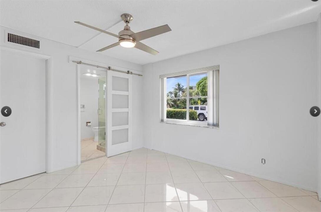 HILLSBORO WINDSOR CONDOMINIUM - Residential