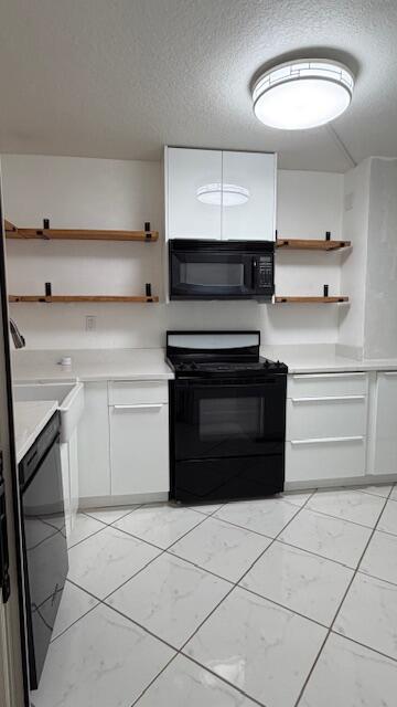 HILLSBORO WINDSOR CONDOMINIUM - Residential
