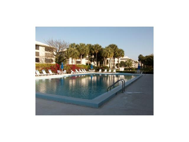 WHITEHALL CONDO OF THE LANDS OF THE PRESIDENT - Residential