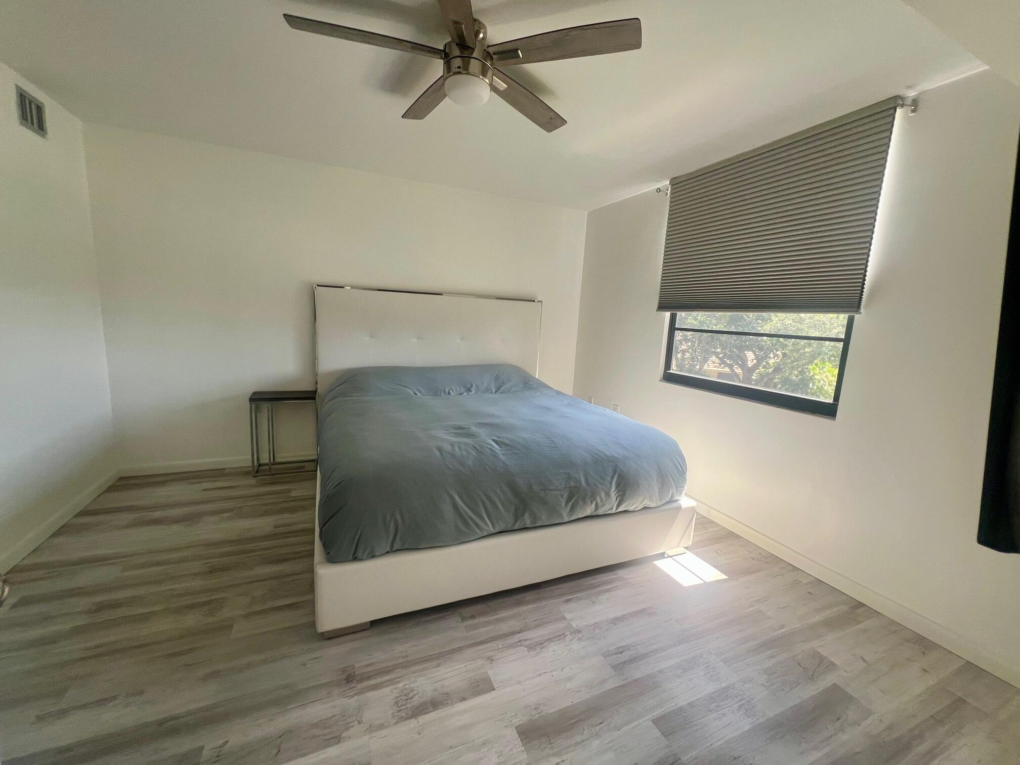 WHITEHALL CONDO OF THE LANDS OF THE PRESIDENT - Residential