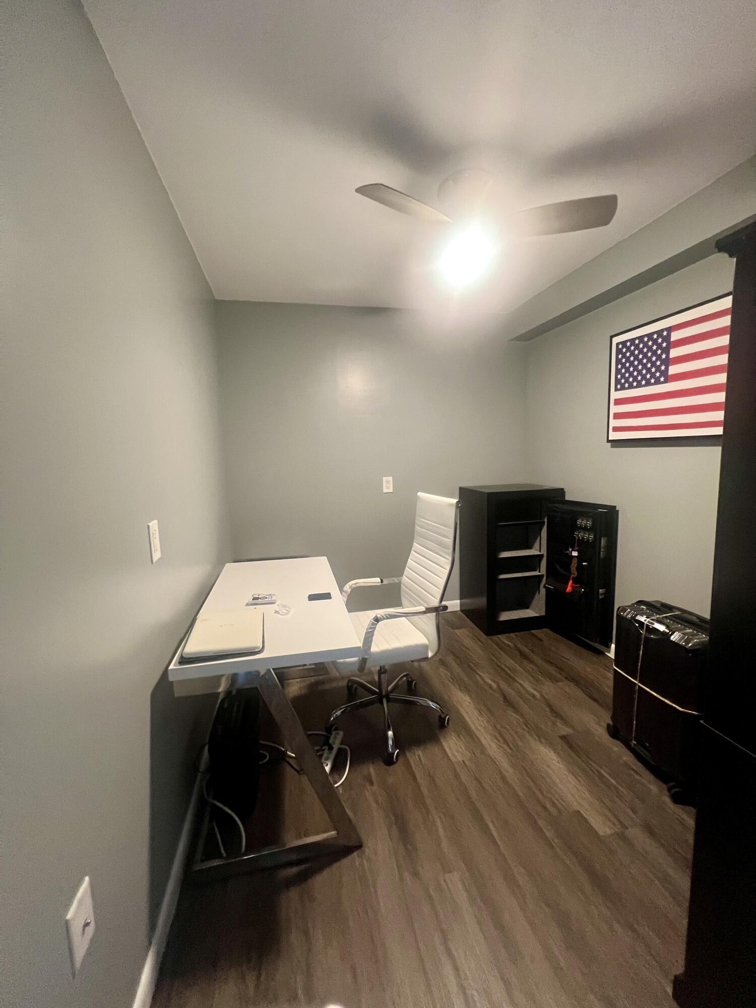 WHITEHALL CONDO OF THE LANDS OF THE PRESIDENT - Residential