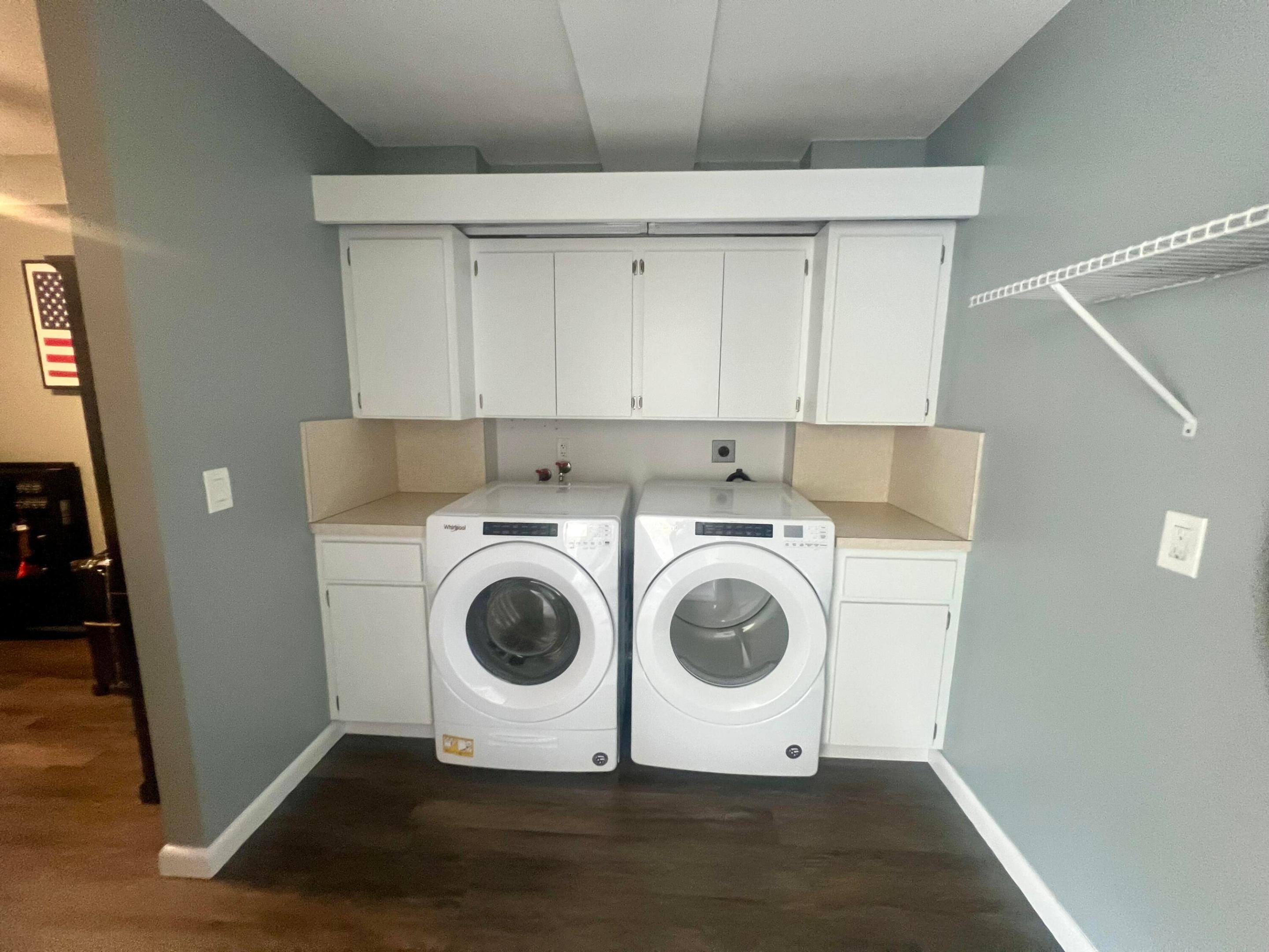 WHITEHALL CONDO OF THE LANDS OF THE PRESIDENT - Residential