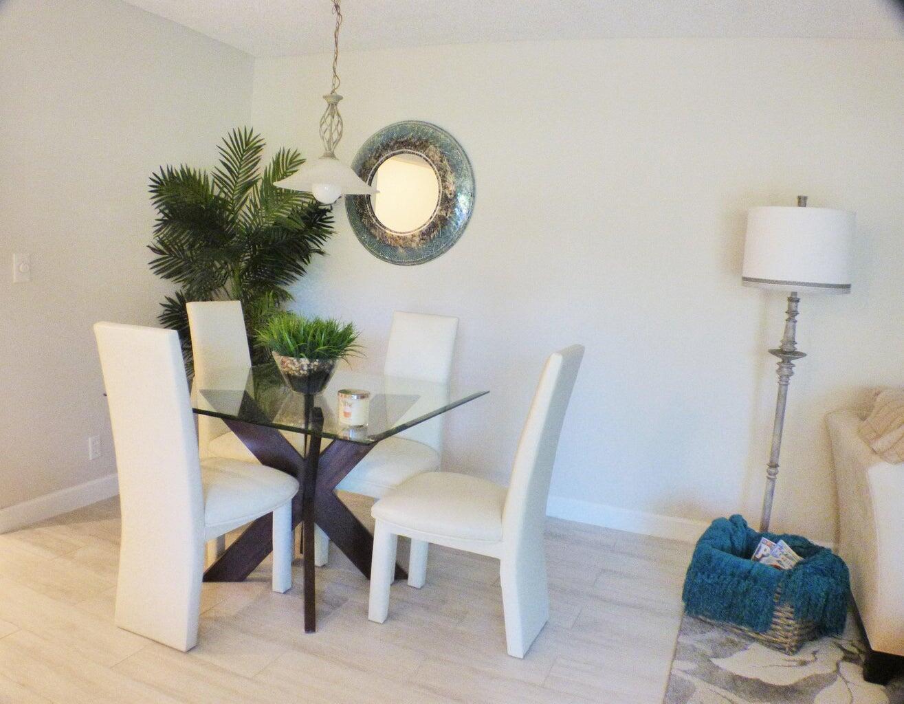 RAINBERRY BAY SEC 1-A - Residential Lease