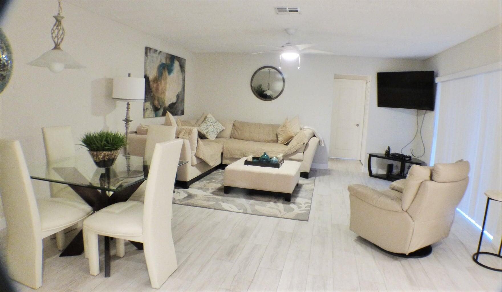 RAINBERRY BAY SEC 1-A - Residential Lease