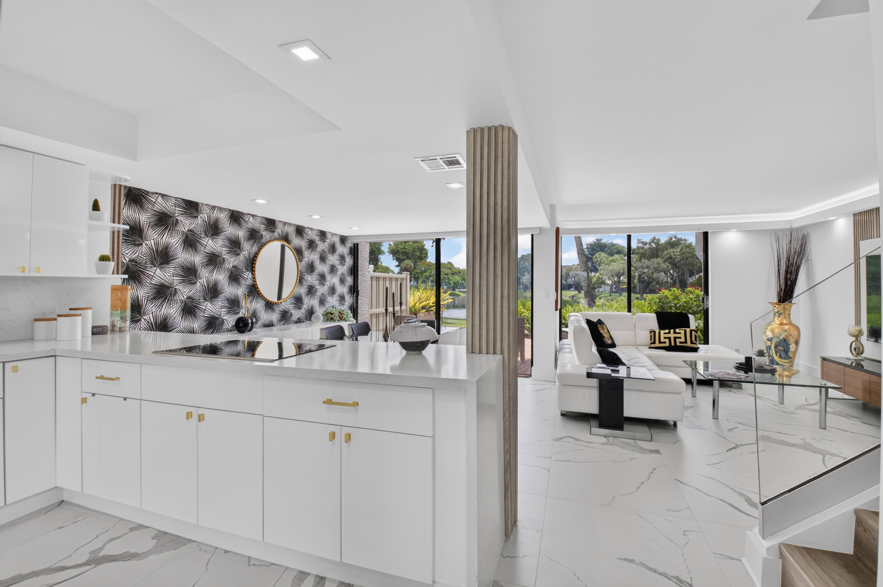 BRIDGEWOOD TOWNHOUSE CONDO - Residential