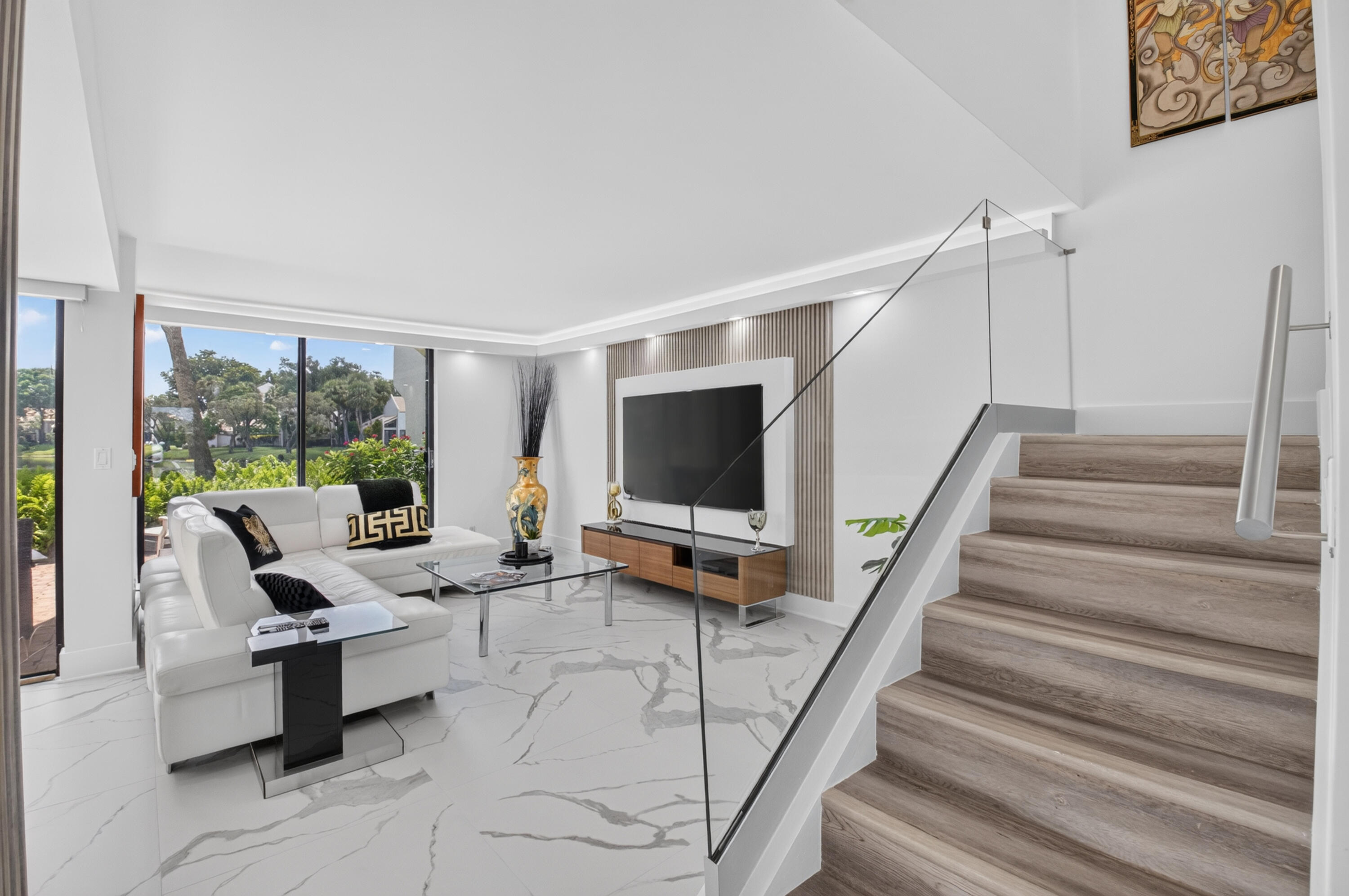 BRIDGEWOOD TOWNHOUSE CONDO - Residential