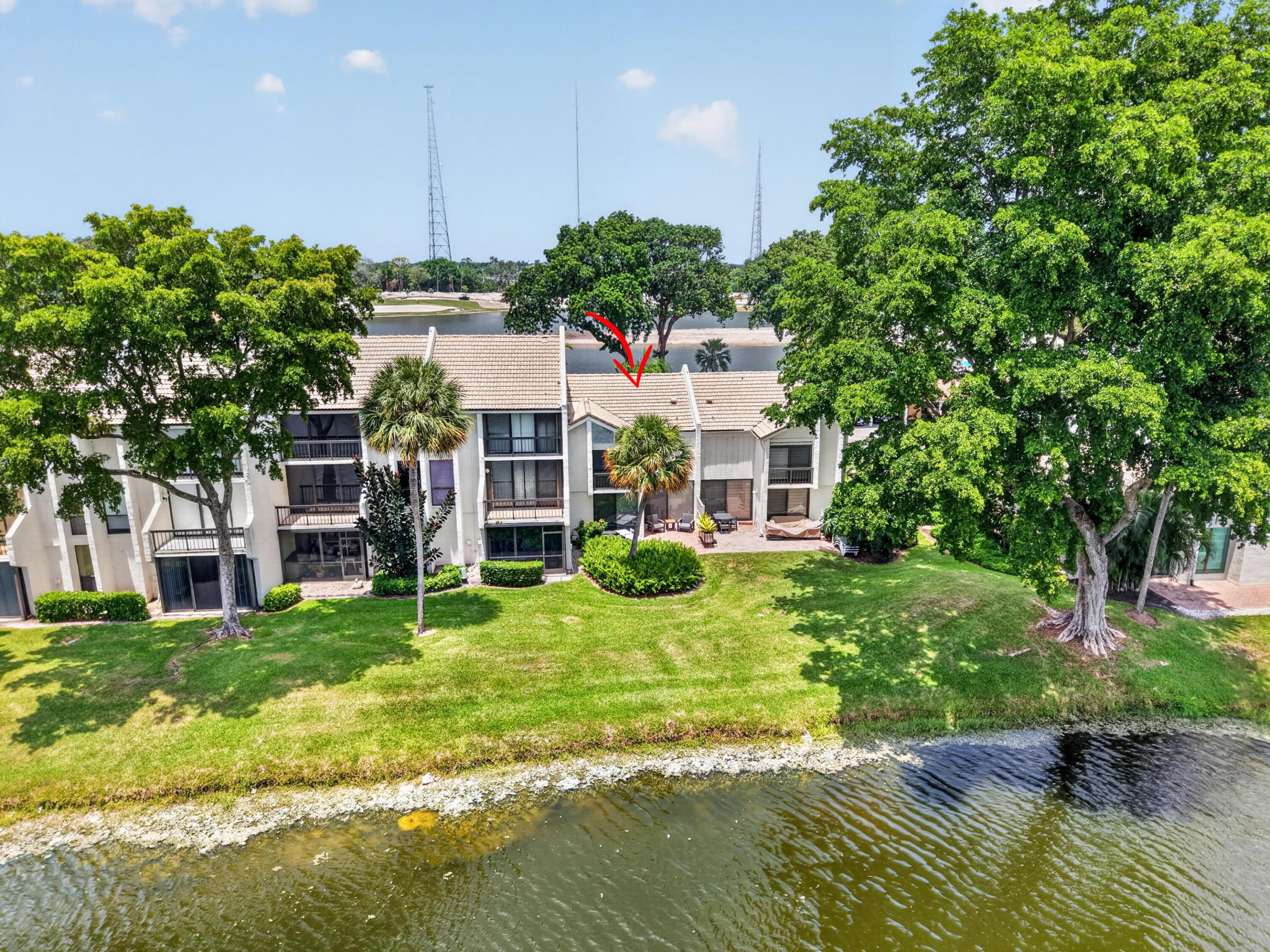 BRIDGEWOOD TOWNHOUSE CONDO - Residential
