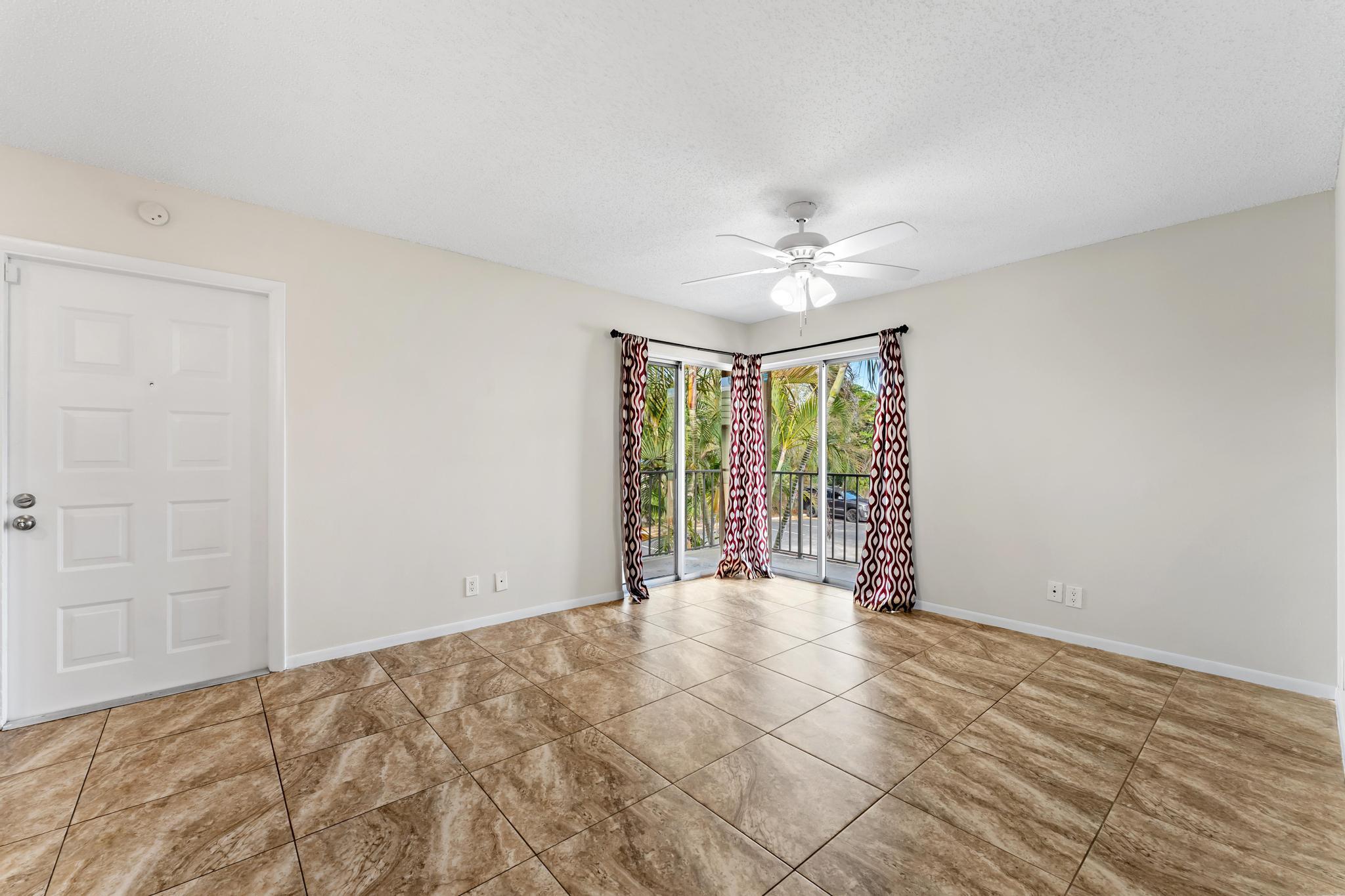 FAIRVIEW VILLAS CONDO - Residential